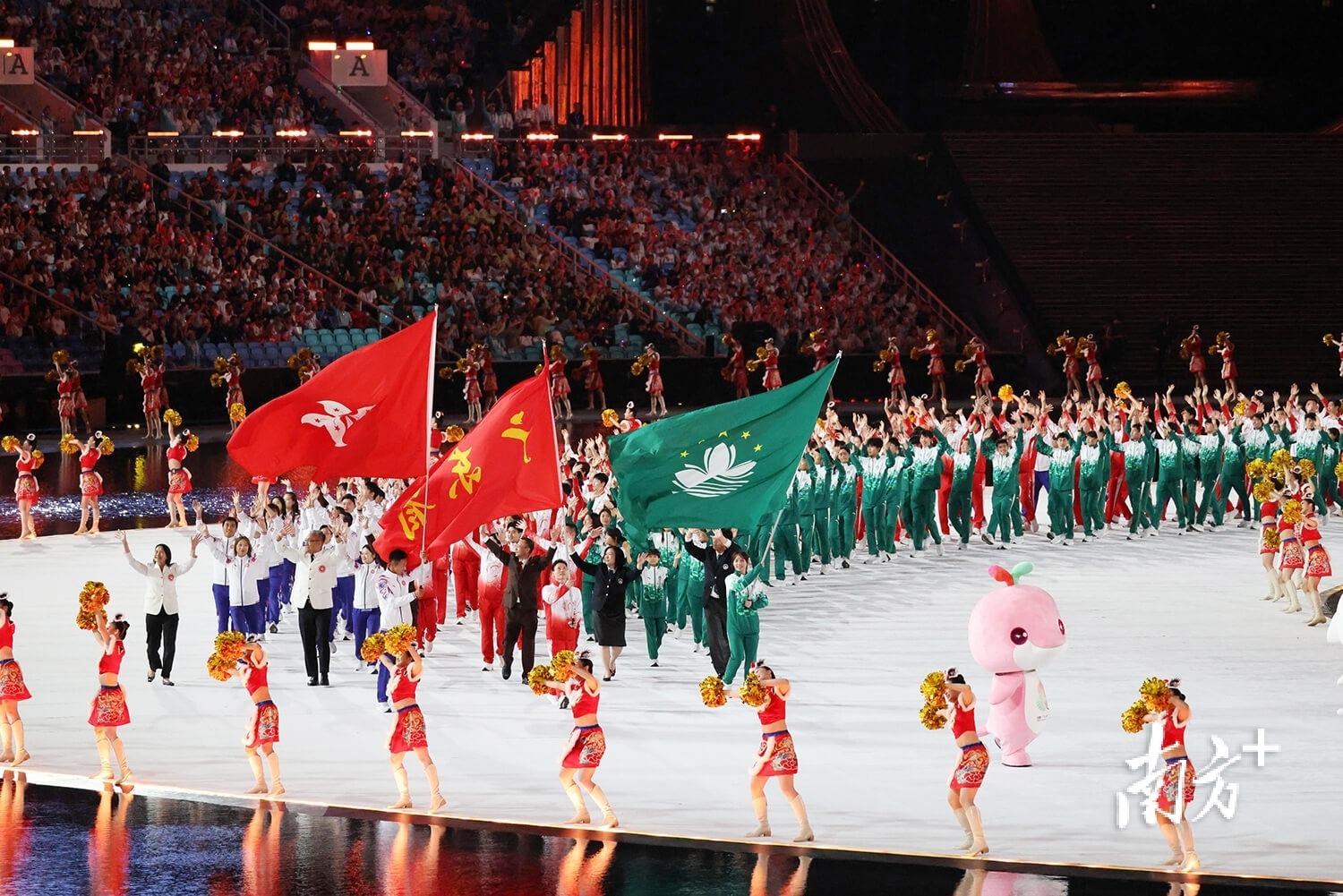 诺兰·阿雷纳多赛后谈比赛细节